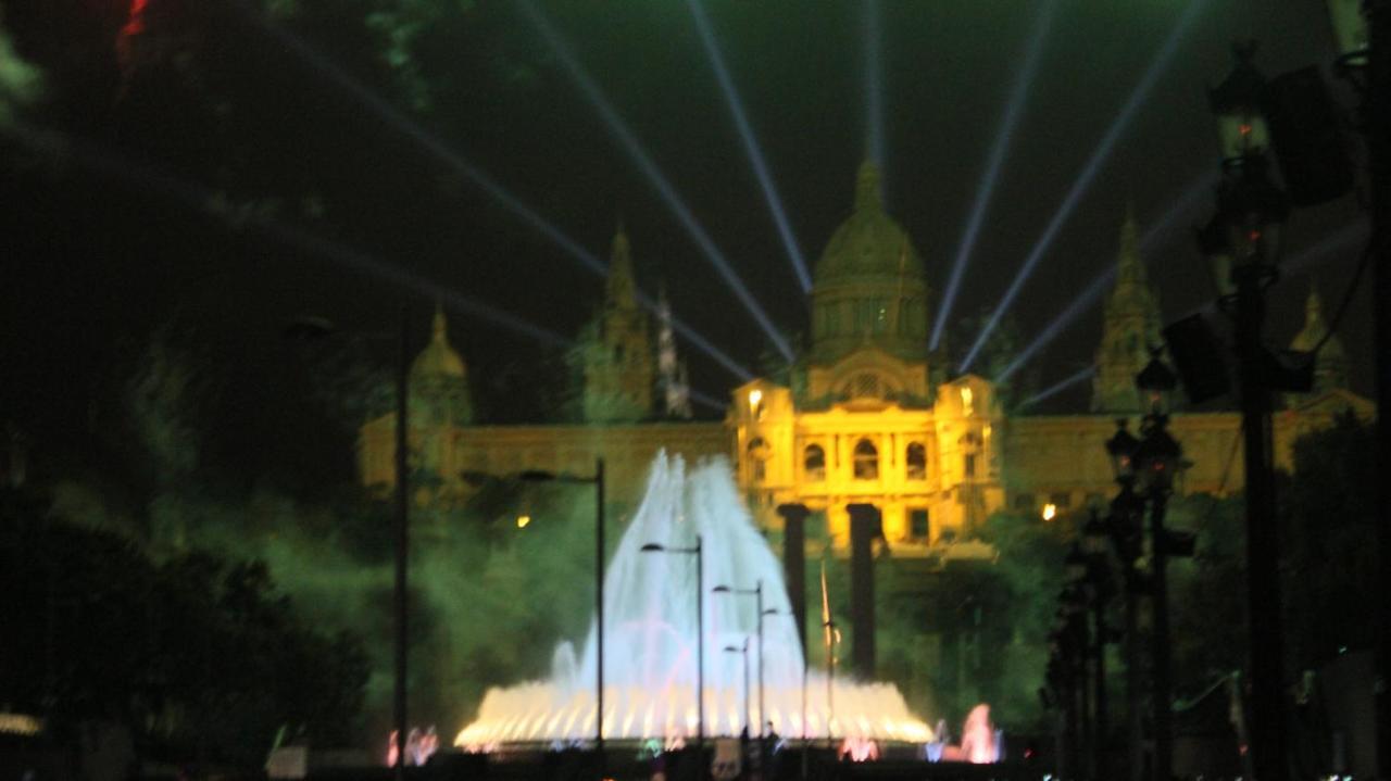 Trip Barcelona Spain Rom bilde